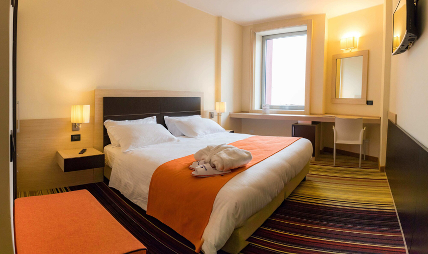 Bedroom 2, BV President Hotel, Cosenza