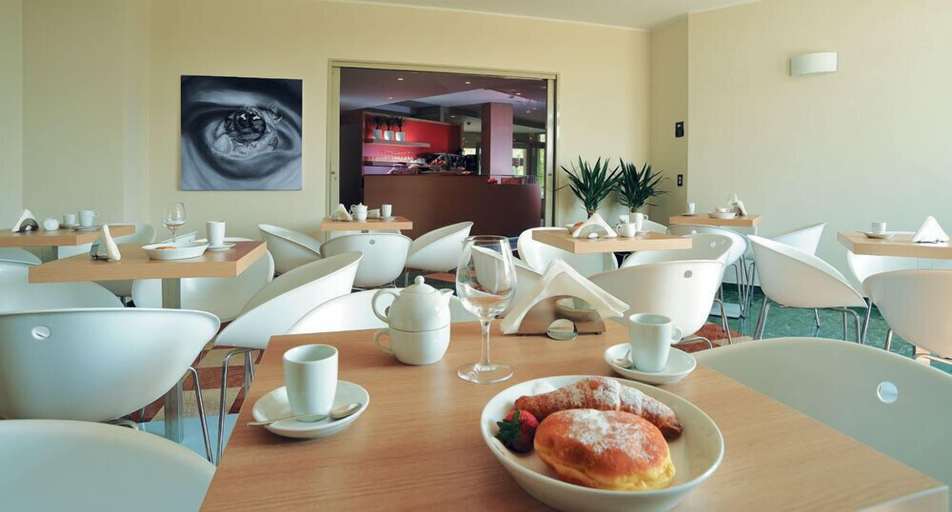 Food & Drinks 5, Hotel Residence Zodiaco, Modena