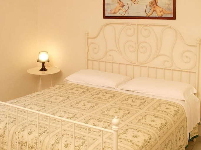 Bedroom 5, B&B Midiè, Brindisi