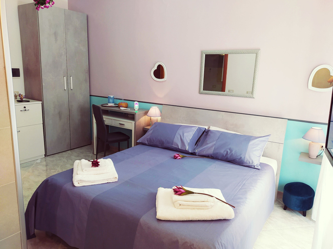 Bedroom 3, Altea Royale, Napoli