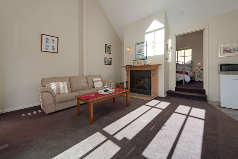Others 5, Crabtree River Cottages, Huon Valley
