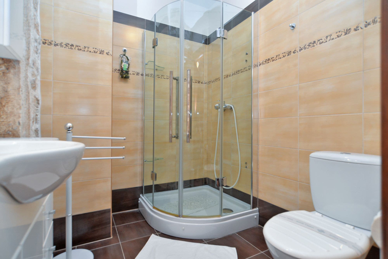 Bathroom 3, Villa 1240, Barban