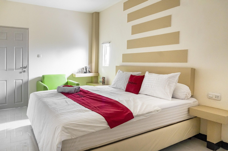 Bedroom 16