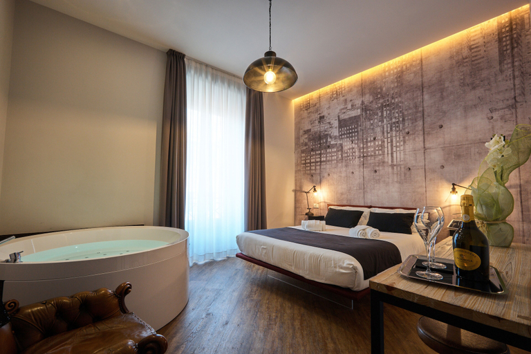 Bedroom 3, Ara Suite, Rome