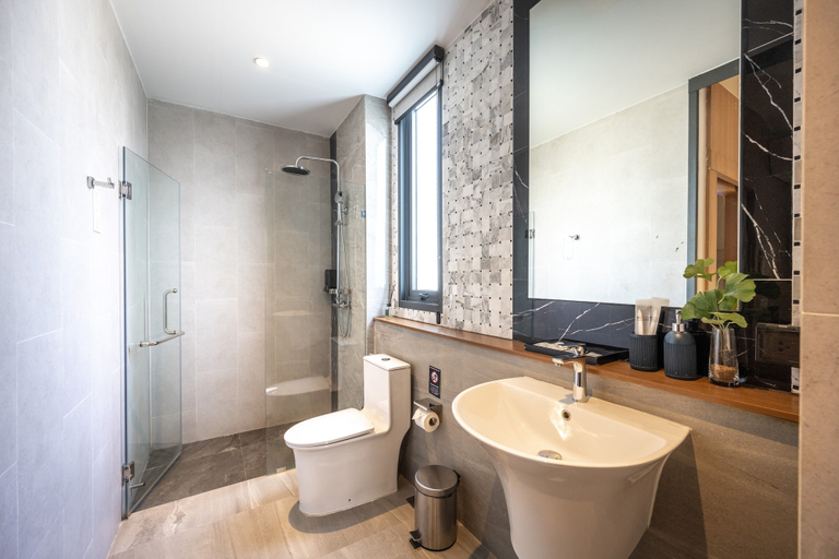 Bathroom 5, Shan Villas Sukhumvit, Phra Khanong