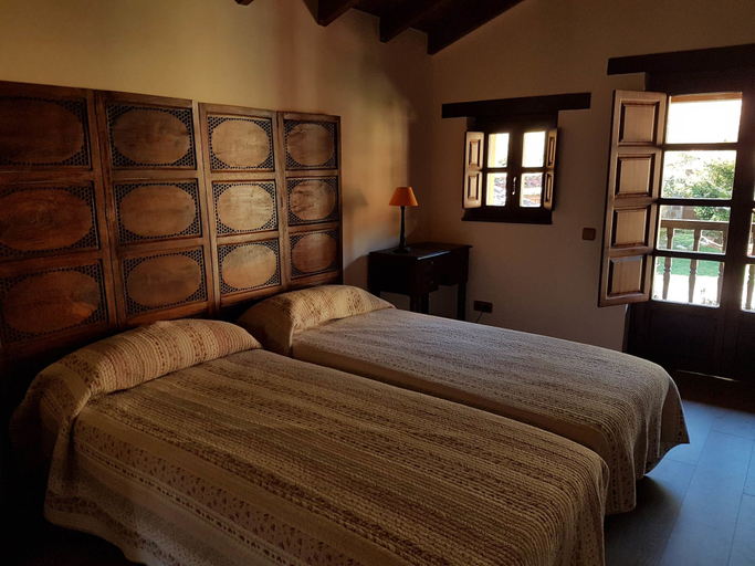 Bedroom 5, Alojamientos Rurales Valle de Bueida, Asturias