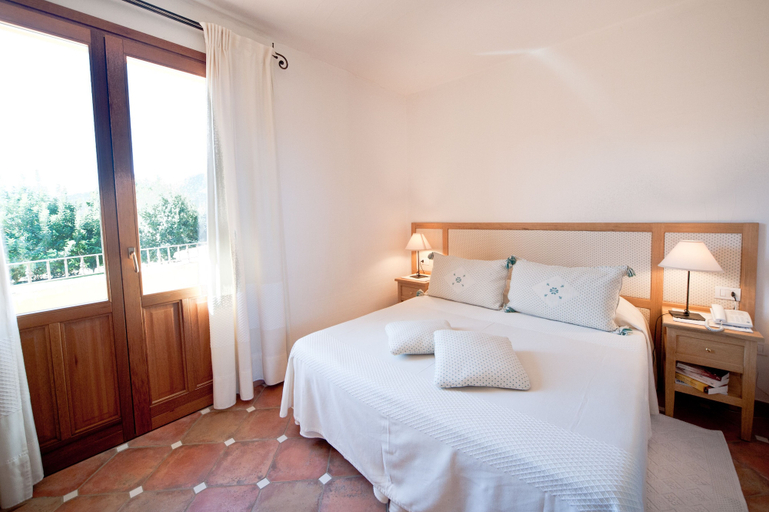 Bedroom 3, S'Arenada Hotel, Cagliari