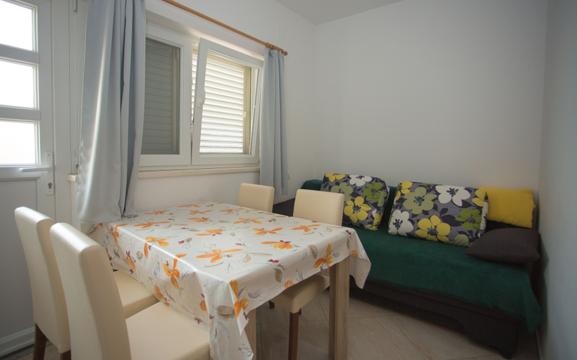 Others 4, Apartments Bedalov, Kaštela