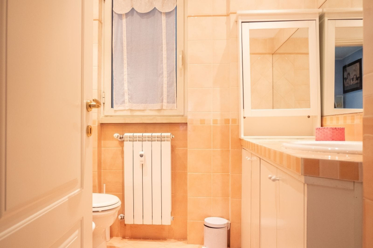 Bathroom 2, Roma - Via Casati 31, Roma