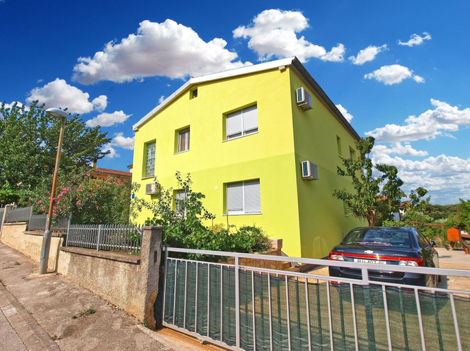 Exterior & Views 2, Apartment 1432, Pula