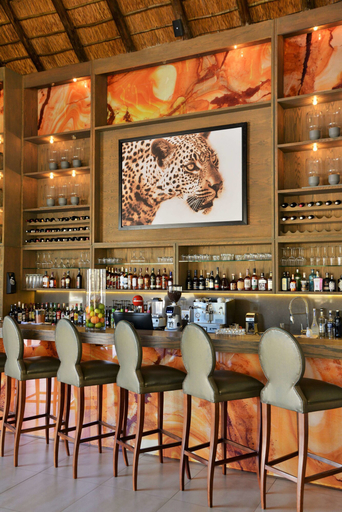 Food & Drinks 5, Safari Plains, Waterberg