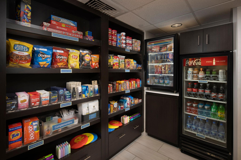 Food & Drinks 4, Holiday Inn Express Middlesboro By IHG, Bell