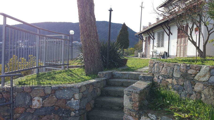 Others 5, AnteMARE, Savona