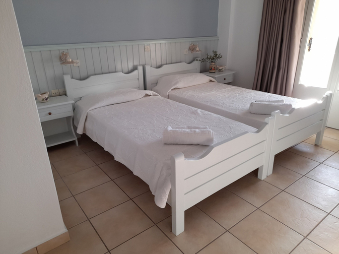 Bedroom 3, Elia, South Aegean