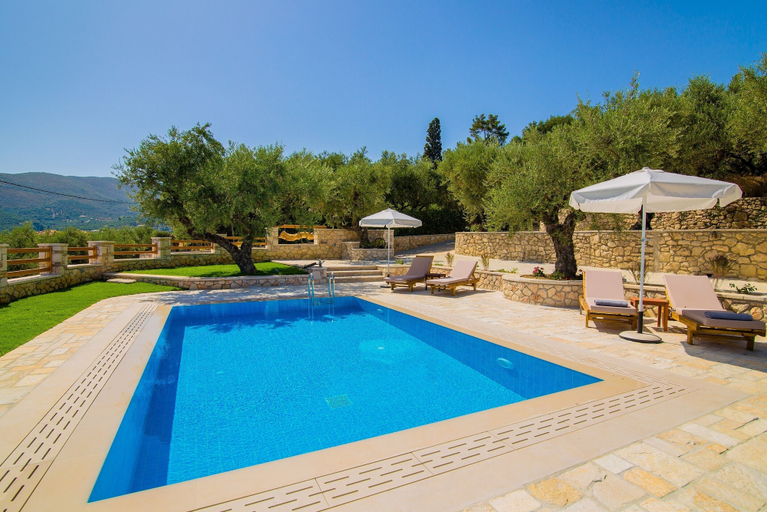 Sport & Beauty 3, Villa Vakis, Ionian Islands