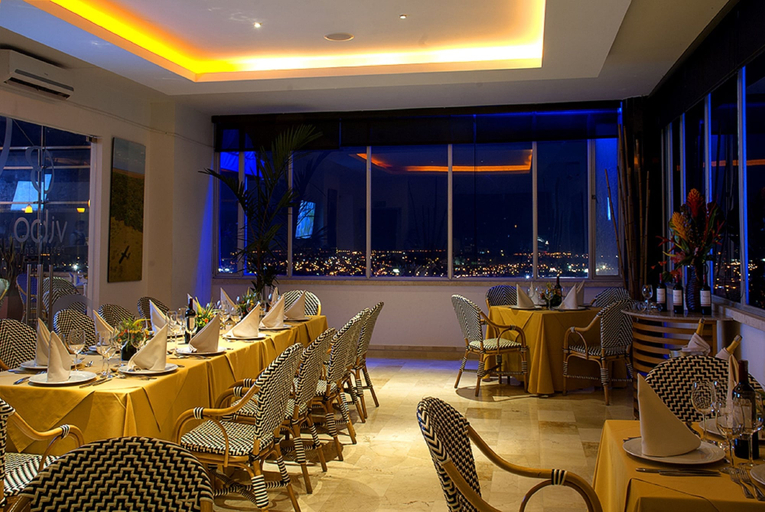 Food & Drinks 5, GHL Hotel Grand Villavicencio, Villavicencio