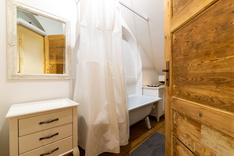 Bathroom 4, Bohemian flat Old town Tartu Home Apt., Tartu