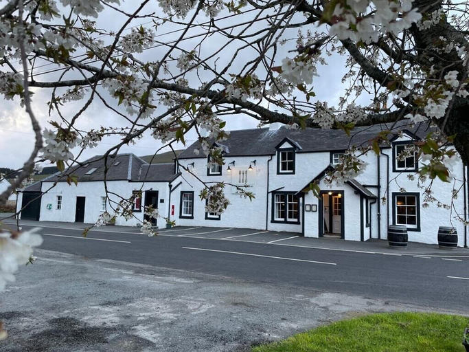Exterior & Views 2, THE Gordon Arms Restaurant With Rooms, Scottish Borders