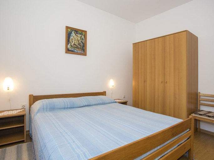 Bedroom 3, Apartment 51, Pula