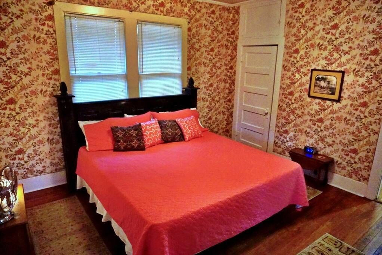 Bedroom 2, The Hideaway Natchez, Adams