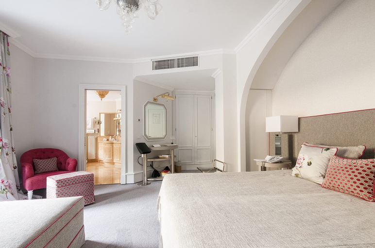 Bedroom 3, Relais Chateaux Da Vittorio, Bergamo