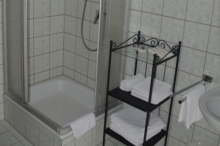 Bathroom 5, Austüble, Neu-Ulm