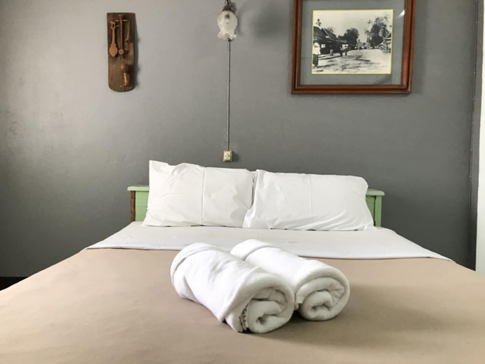 Bedroom 4, Royal Night Bazaar Hotel, Muang Chiang Mai