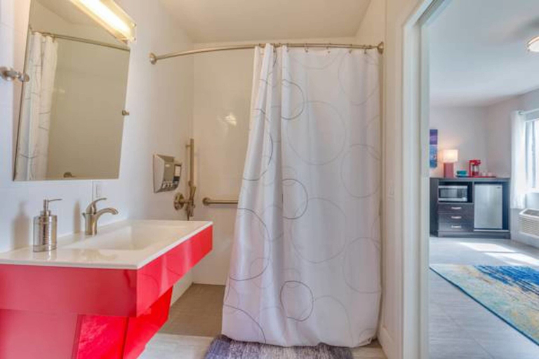Bathroom 4, Costa Norte Boutique Hotel, Miami-Dade