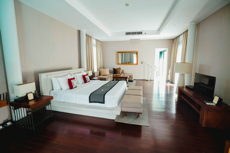 Bedroom 13