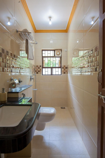 Bathroom 3, Mistral Holidays, South Goa