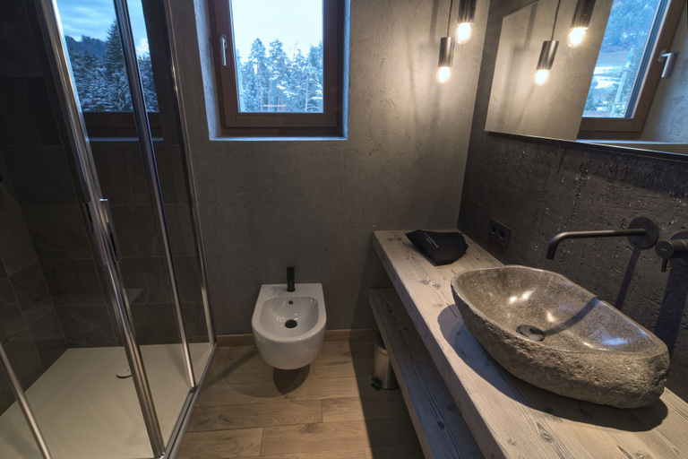 Bathroom 5, Bonfanti Design Hotel, Bolzano
