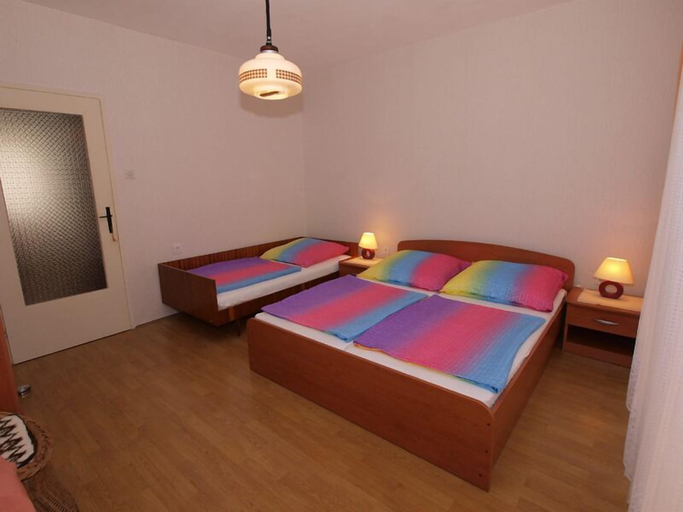 Bedroom 3, Apartment 712, Medulin