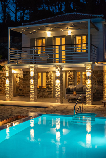 Sport & Beauty 3, Villa Kyani with private Pool, Thessaly