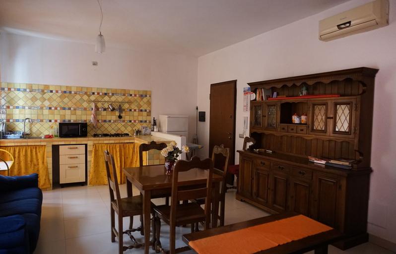 Others 5, Casa Paguro, Sassari