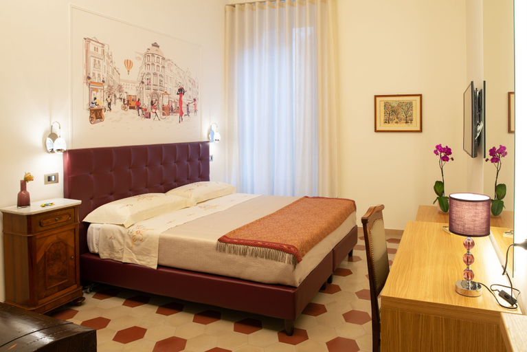 Bedroom 4, Portica 10, Perugia