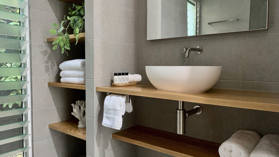 Bathroom 4, Bellbry Lodge, Cairns