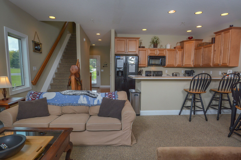 Others 4, CannaWisp 4 Bedroom Townhome, Garrett
