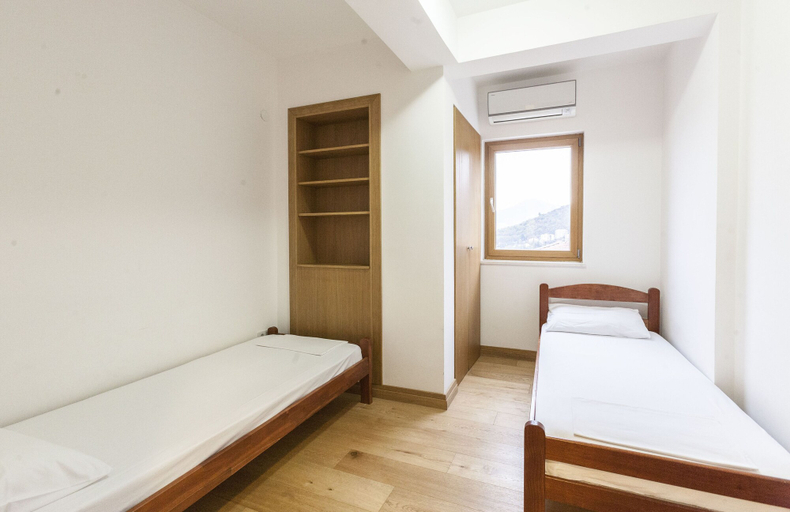 Bedroom 2, Vila Petrovic