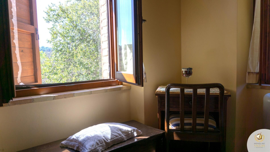Bedroom 3, Villa Claudia, Macerata