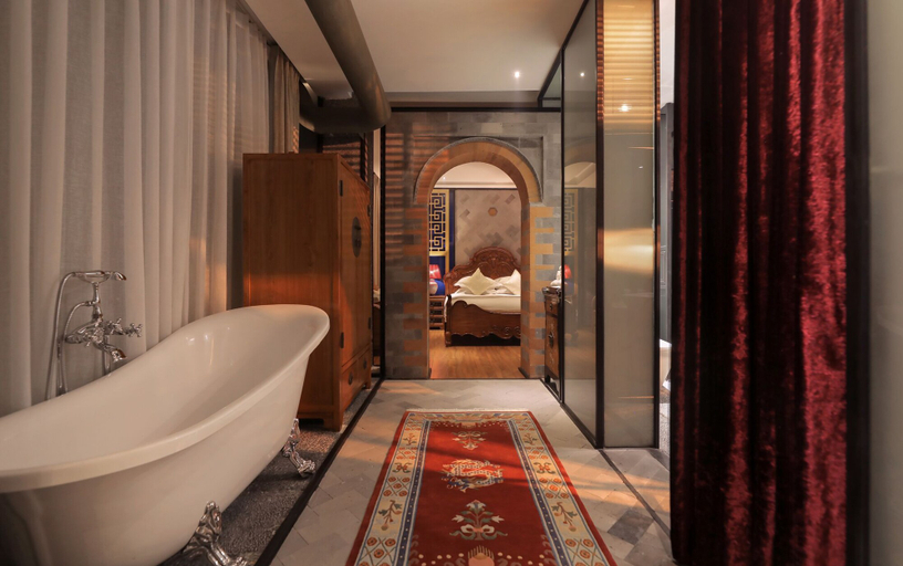 Bathroom 4, Qing Pu Villa, Dali Bai