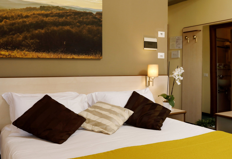 Bedroom 3, Hotel Ristorante Alcide, Siena