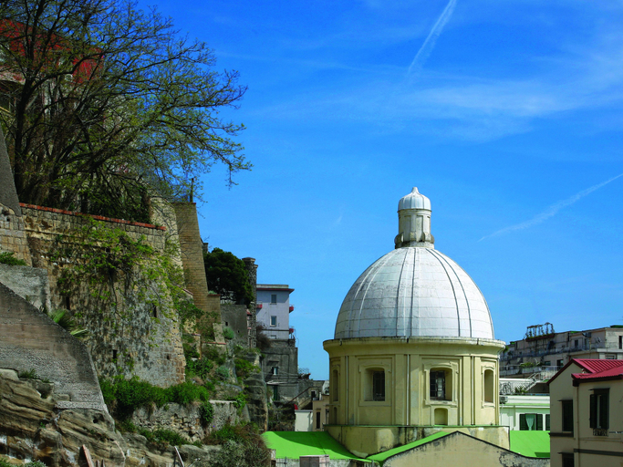 Exterior & Views 2, Luna Caprese, Napoli