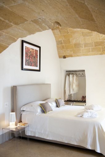 Bedroom 3, I Bastioni San Domenico - Boutique Hotel, Lecce