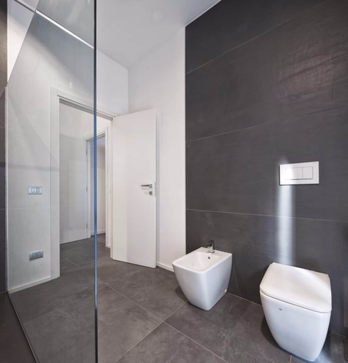 Bathroom 2, Suite Vogue Visconti, Pavia