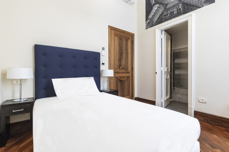 Bedroom 5, Gramsci Suites, Napoli