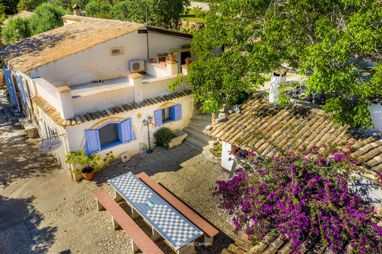 Exterior & Views 2, Agriturismo Val di Noto, Syracuse