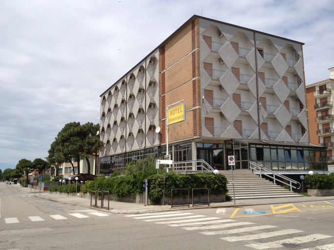 Exterior & Views 2, Hotel Quadrifoglio, Ferrara