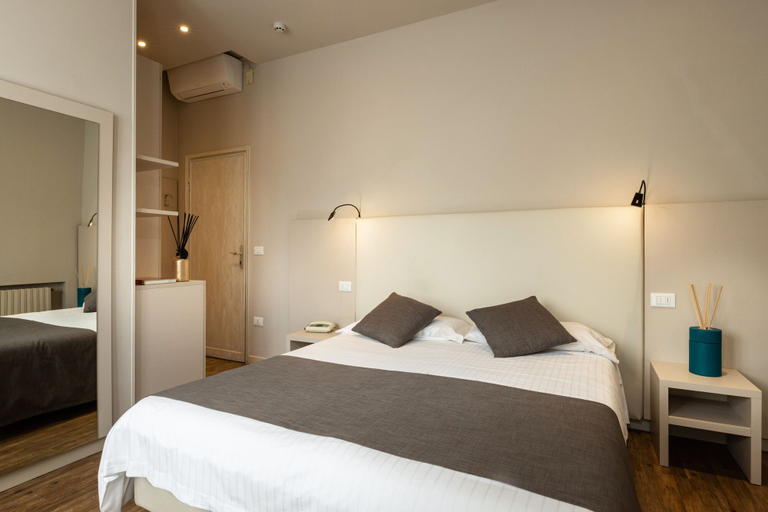 Bedroom 4, Hotel Marconi, Brescia