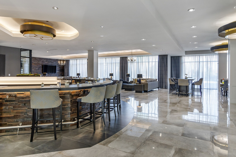 Food & Drinks 5, Cambria Hotel Austin Uptown Near The Domain, Travis