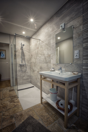 Bathroom 5, Au Relais Saint Maurice, Indre-et-Loire